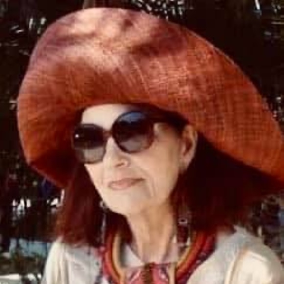 Meet your Posher, Marianne - Picture 1 of 1